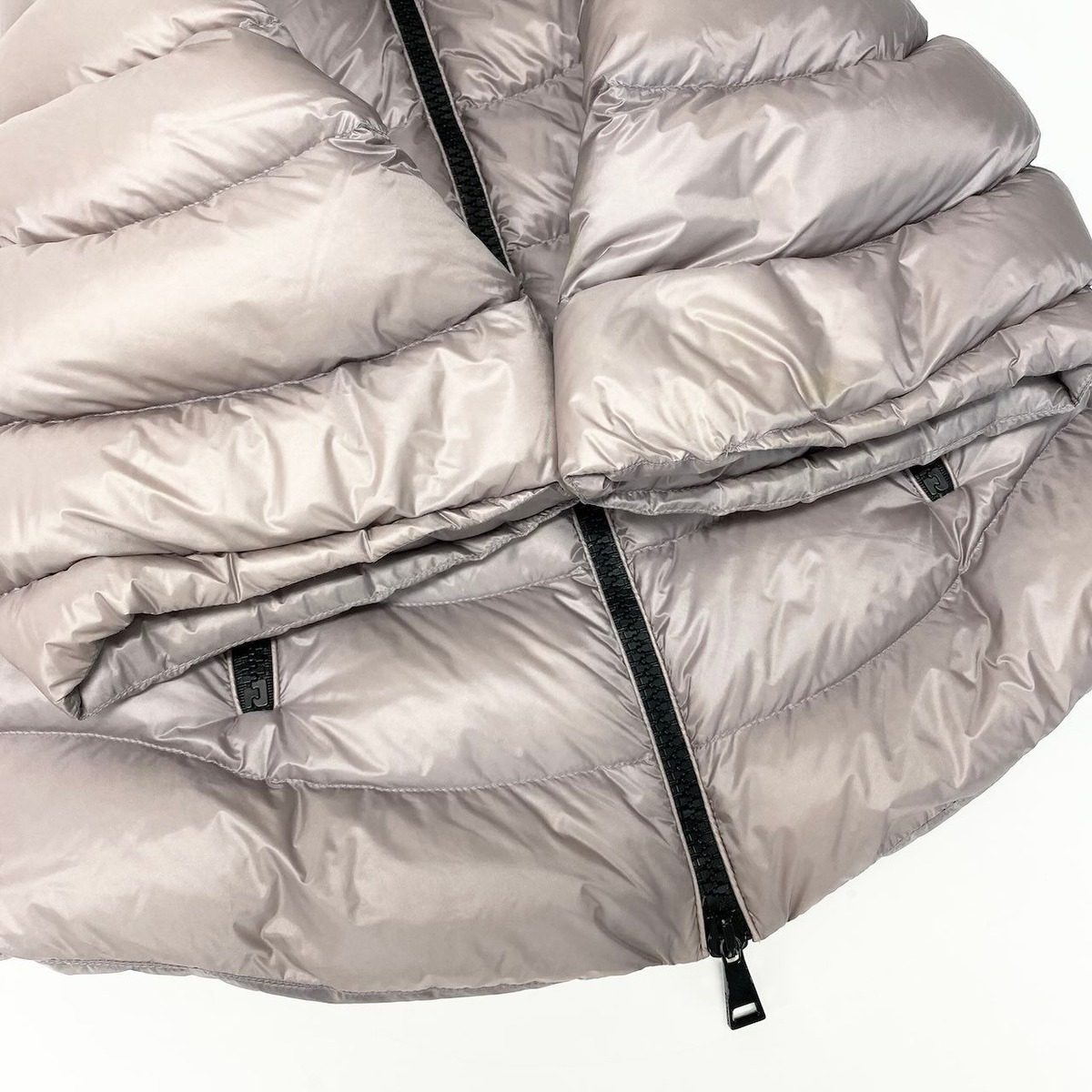 Moncler Akylina Doudoune Legere Down Jacket Hooded Short 3/4 Sleeve Lightweight — view 6