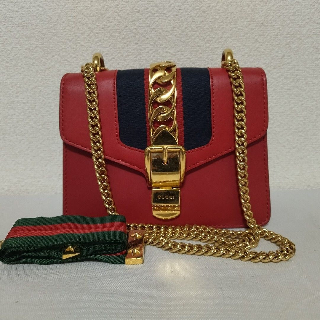Gucci Sylvie Sherry Shoulder Bag