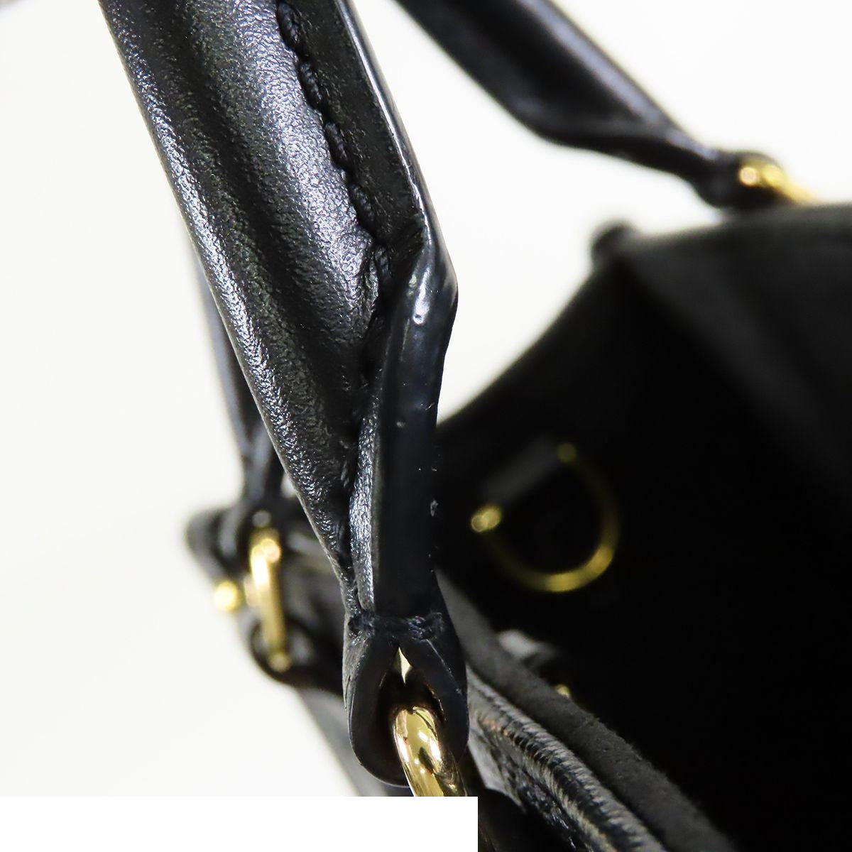 Louis Vuitton On The Go PM Noir Black Empreinte 2-Way Shoulder Bag — view 7