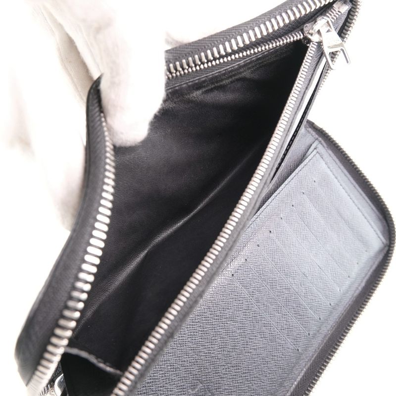 Louis Vuitton Zippy Wallet Vertical M32822 Taiga Black Ca1103 Unisex Long Wallet