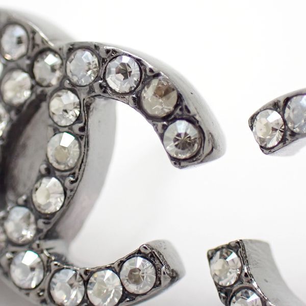 Chanel Coco Mark Earrings F19V Rhinestone Metal Gunmetal Box Included Chanel