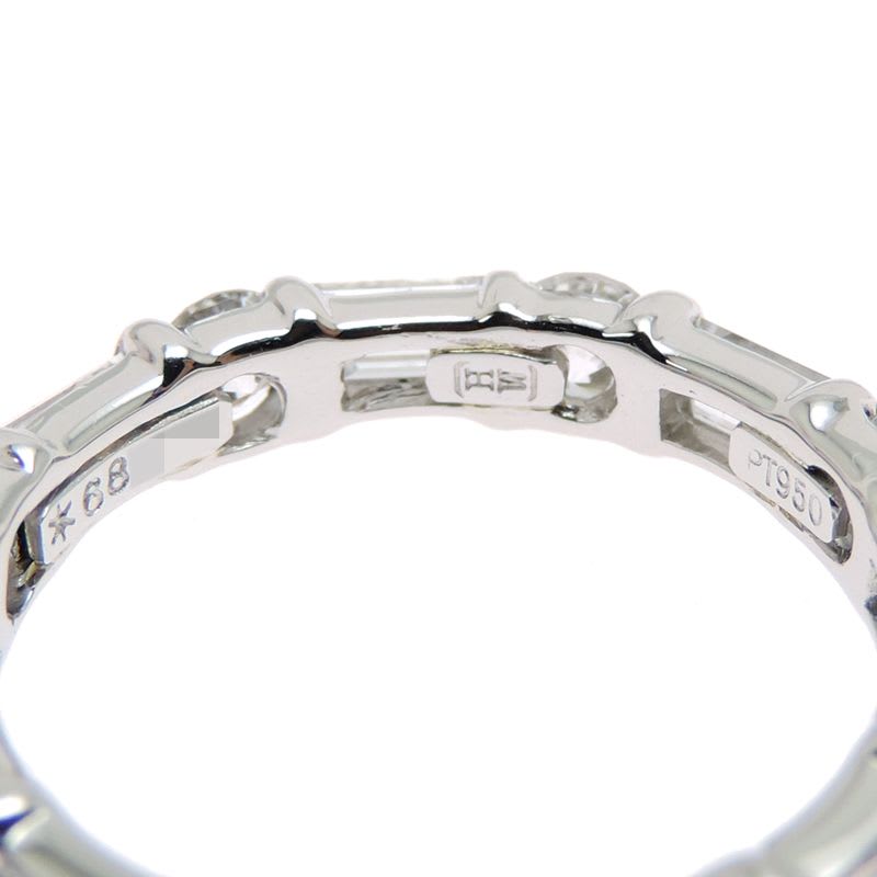 Harry Winston Round Emerald Cut Bar Set Ring