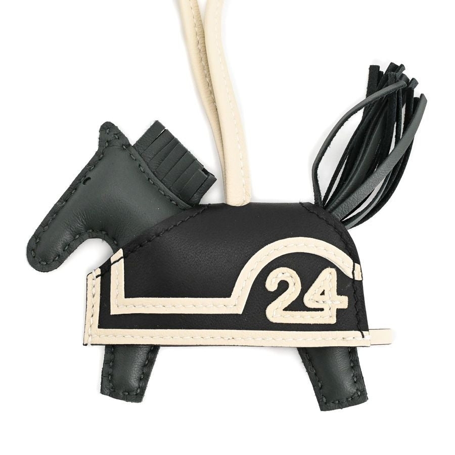 Hermes Charm Robeo