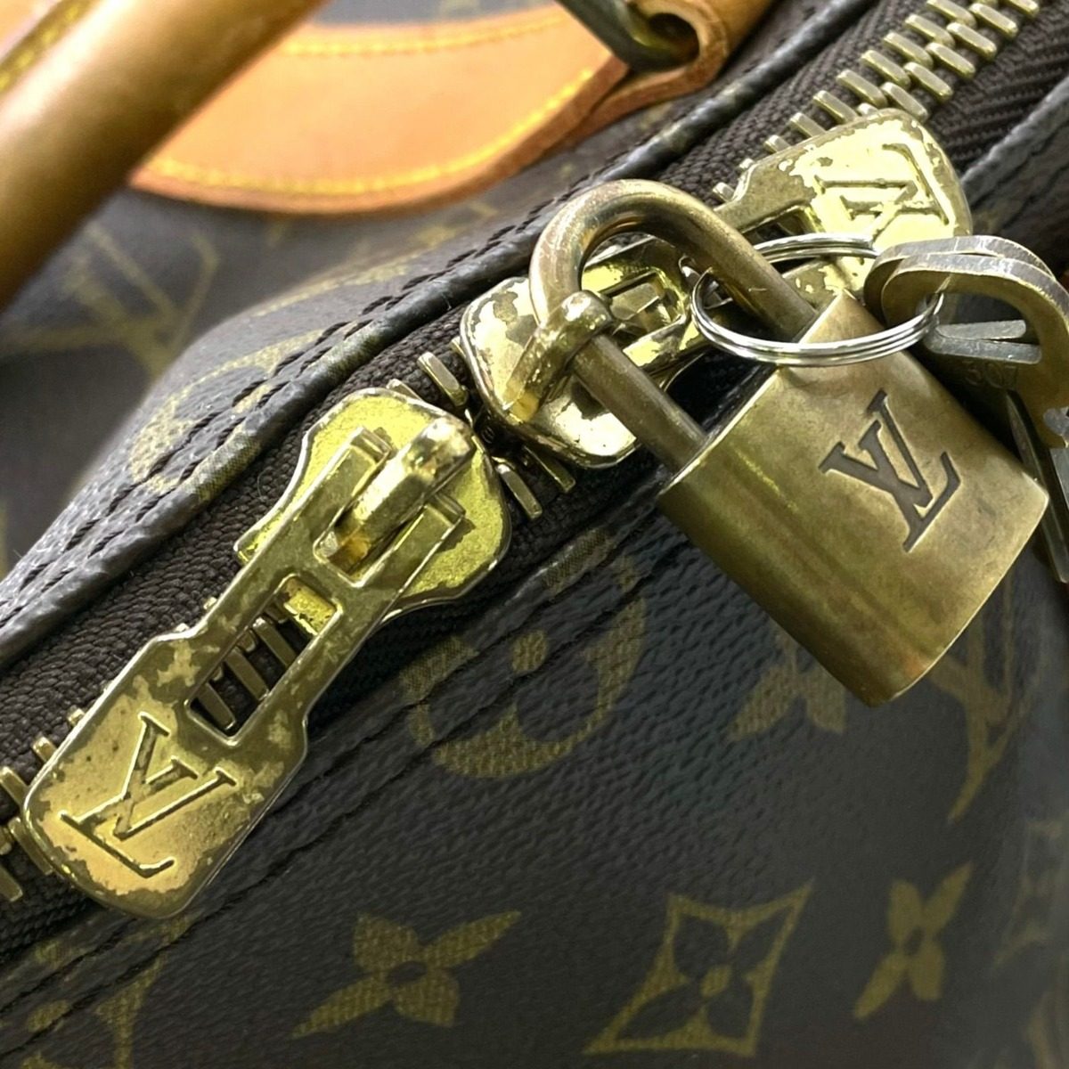 Louis Vuitton Keepall Bandouliere 50 Monogram Leather Brown — view 15
