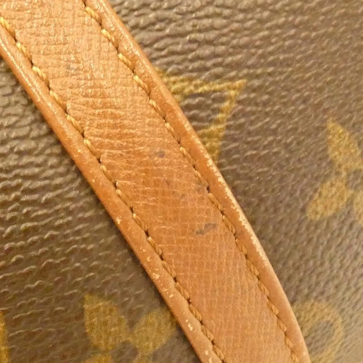 Louis Vuitton Monogram Papillon 30 cm Bag — view 3
