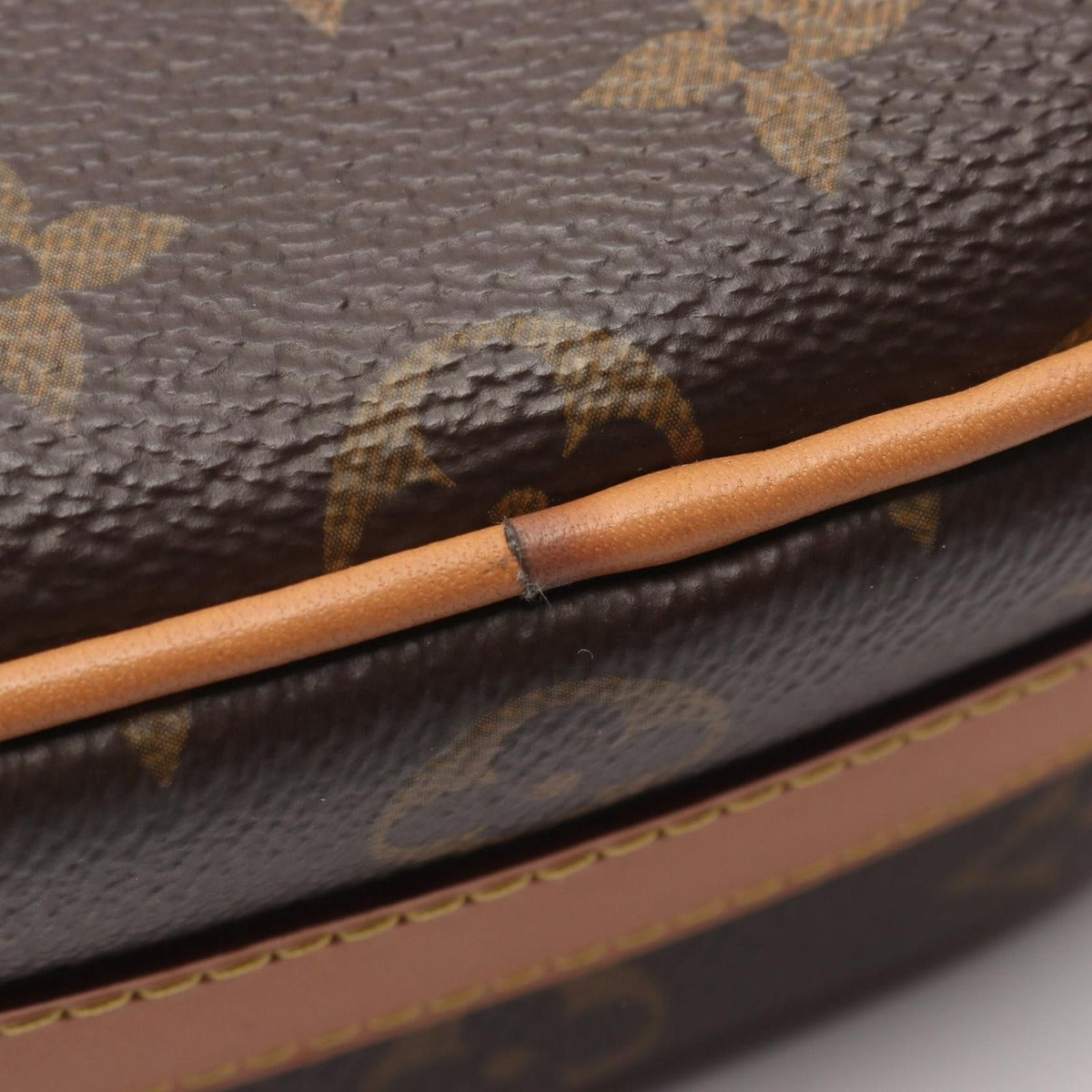 Louis Vuitton Shoulder Bag Boite Chapeau Superple PM Canvas — view 6