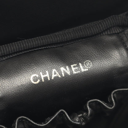Chanel Handbag CC Logo Black Leather Vertical — view 4