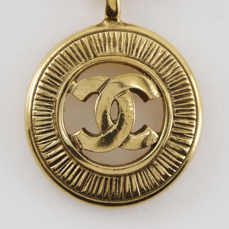 Chanel Coco Mark Vintage Gold Plated Ladies 20.8g Necklace