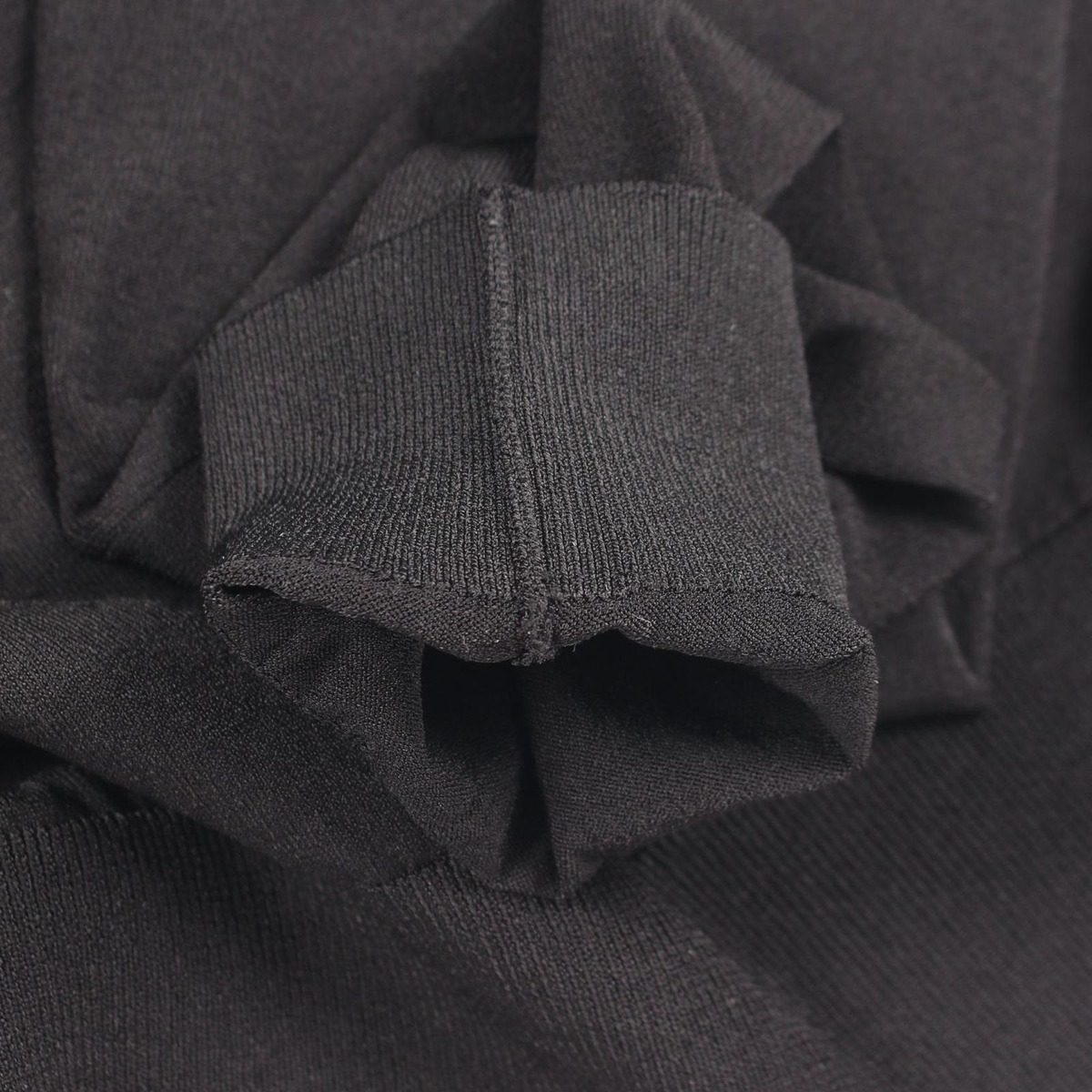 Louis Vuitton Knit Chain Detail Shoulder Zip High Neck Black Rayon Sweater — view 9