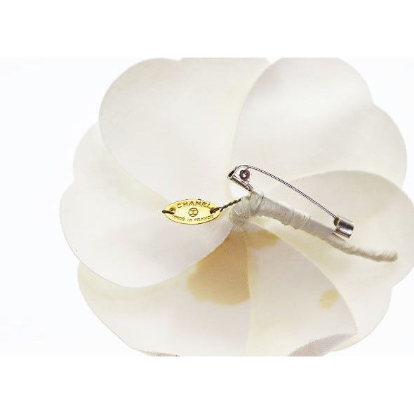 Chanel Camellia Corsage Brooch White — view 4