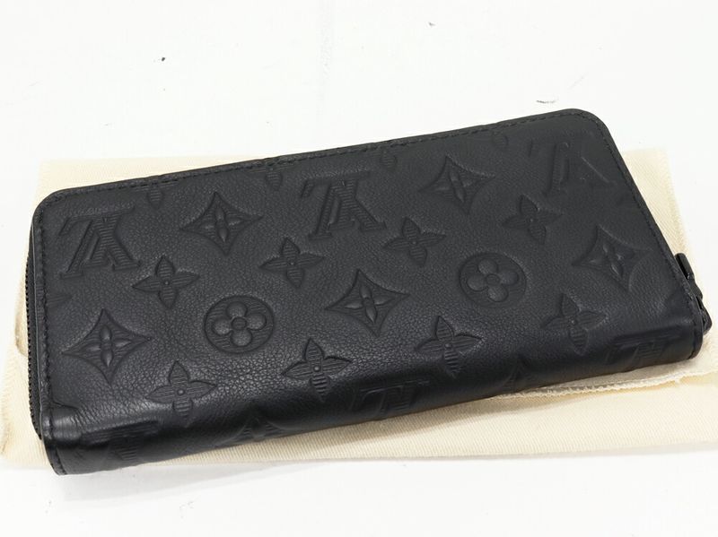 Louis Vuitton Round Zipper Long Wallet With Change Pocket Monogram Shadow Zippy