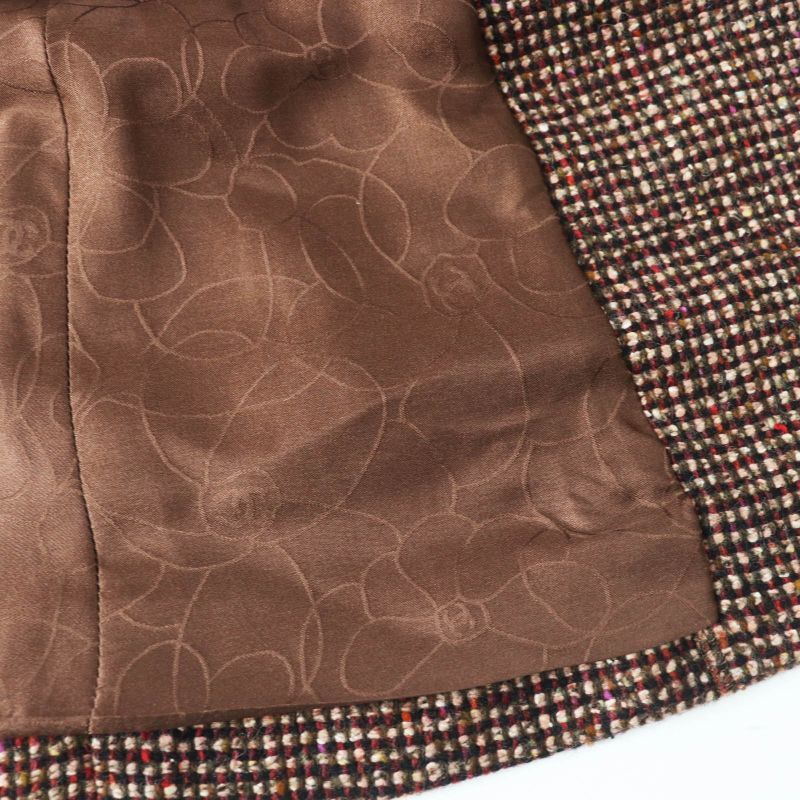 CHANEL Vintage 01A P18117 100% Wool With 100% Silk Lining Cocomer Cles With