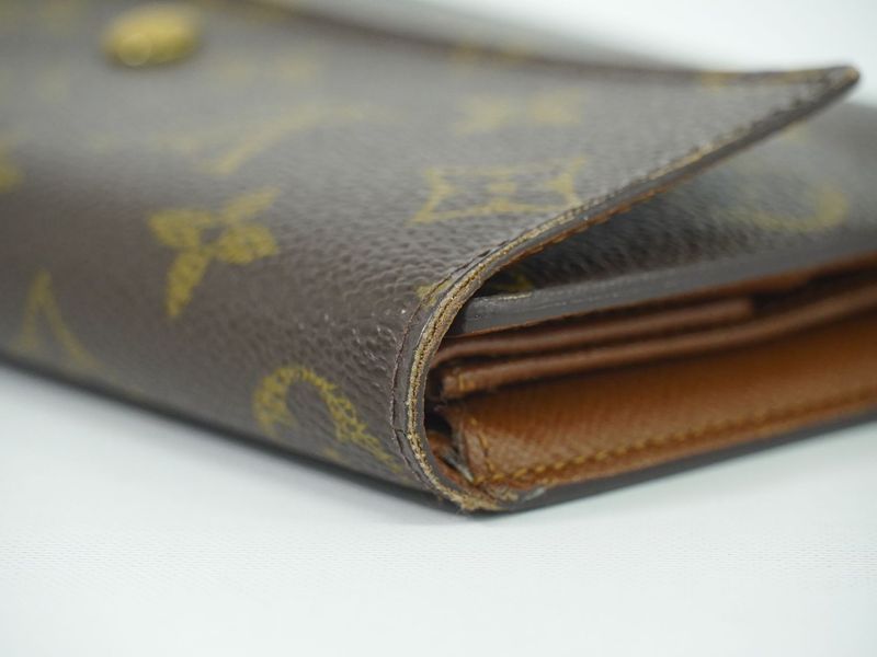 Authentic Louis Vuitton LV Porte Trésor International Monogram Long Wallet