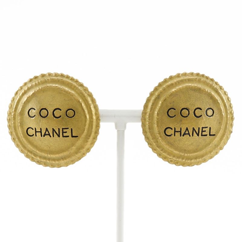 Chanel COCO Logo Vintage Gold Plated 94P Ladies 28.0g Earring