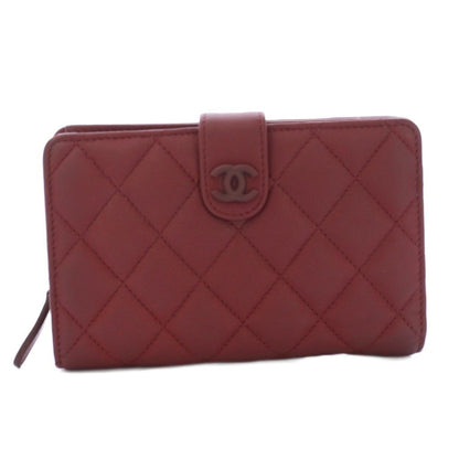 Chanel Quilted Lambskin Bifold Wallet CC Logo Bordeaux