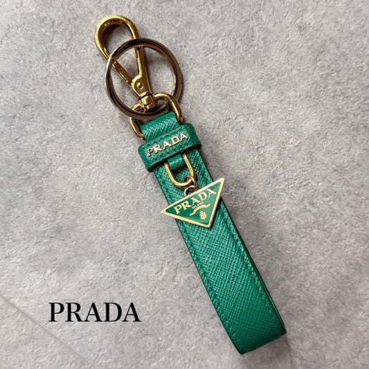 Prada Triangle Logo Plate Key Ring Key Holder Saffiano Leather 1pp142 Green
