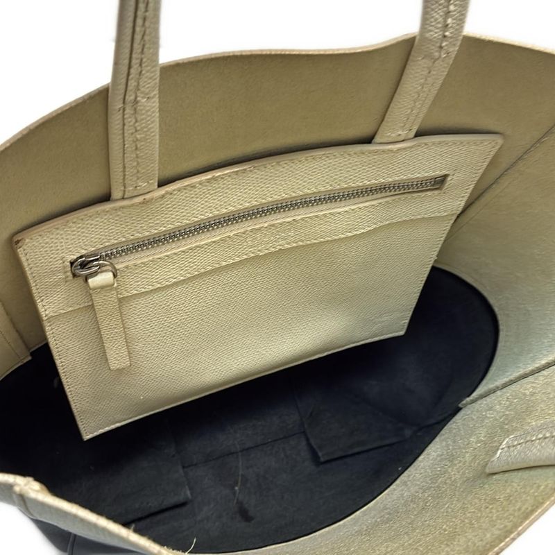 Celine Tote Bag Vertical Cabas Small 176163xbb01cr White And Black Leather