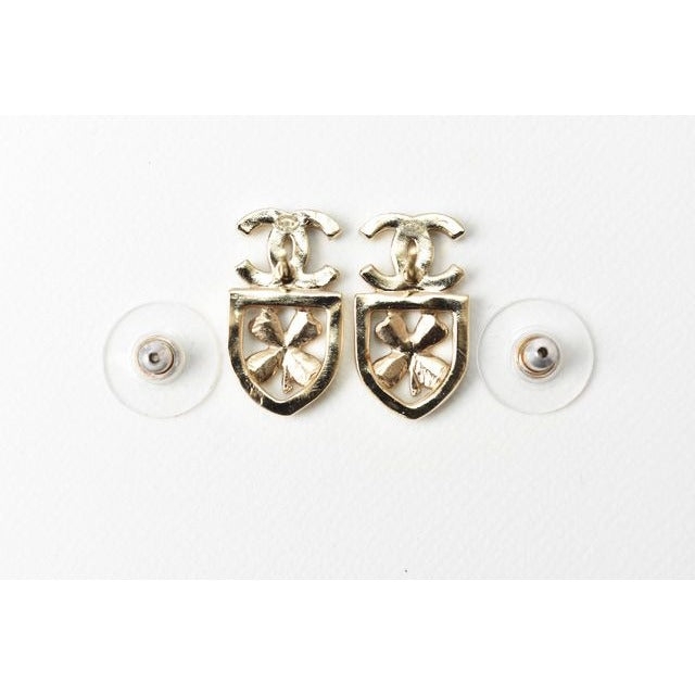 Chanel CC Mark Clover Motif Rhinestone — view 3