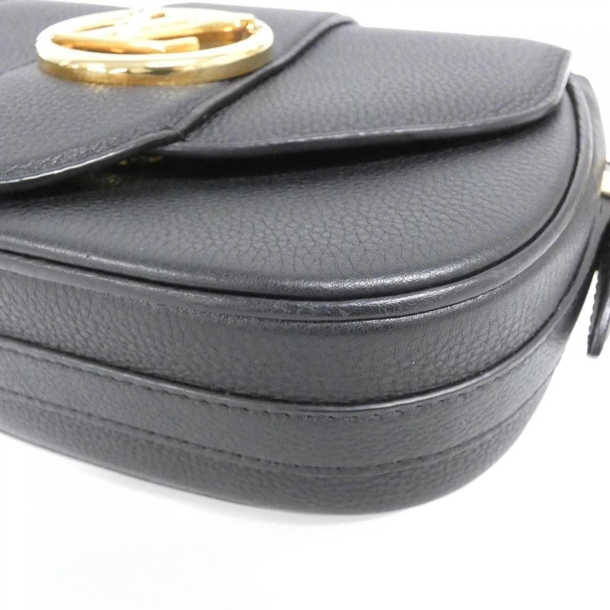 Louis Vuitton LV Pont Neuf Soft PM Shoulder Bag — view 3