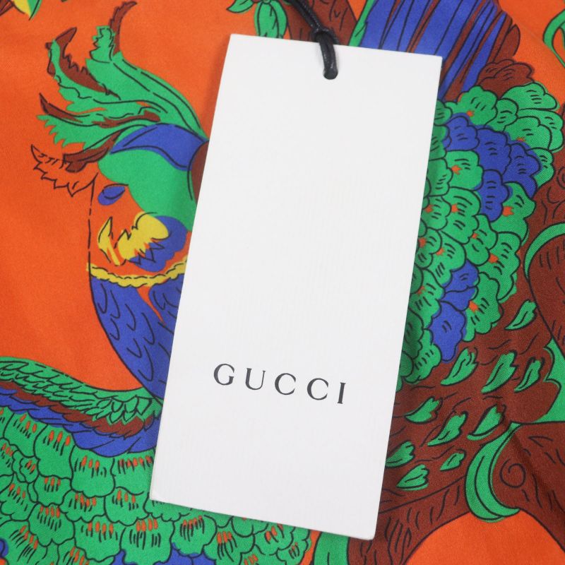Gucci 452368 Back Taiga Embroidery 100% Silk Lining Logo Buttons Trench Coat
