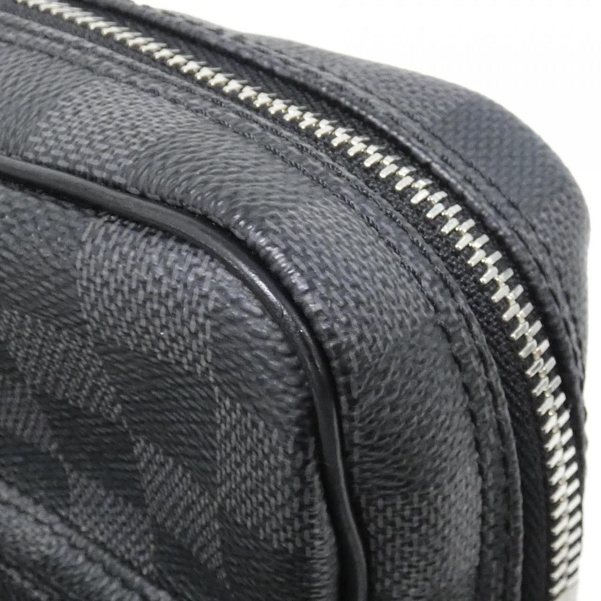 Louis Vuitton Damier Graphite Rem Shoulder Bag — view 4