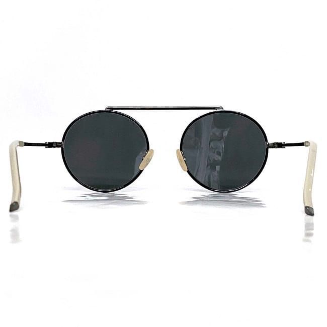 Fendi Mirrored Sunglasses With Mirrored Lenses In Gray Silver White