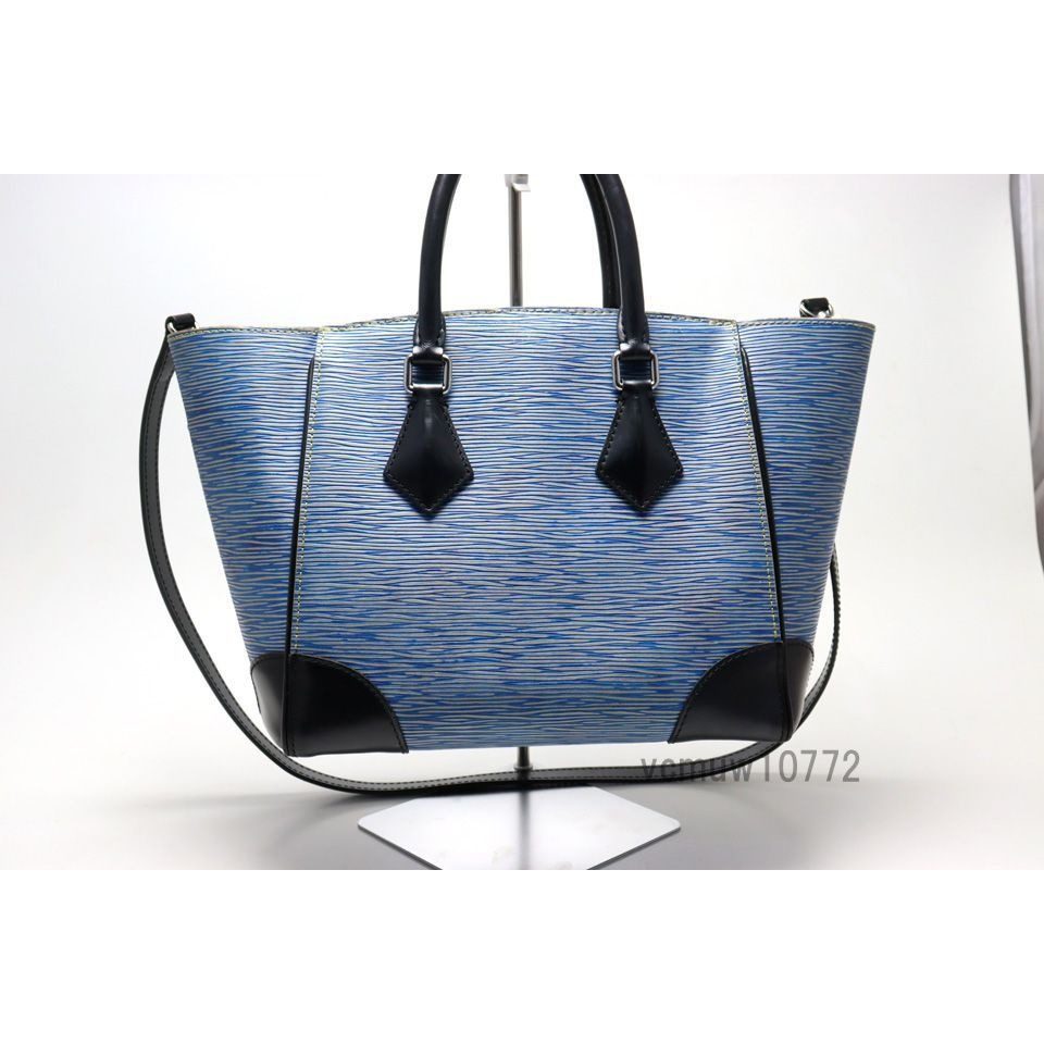 Louis Vuitton Epi Phoenix PM Leather 2-Way Handbag — view 2