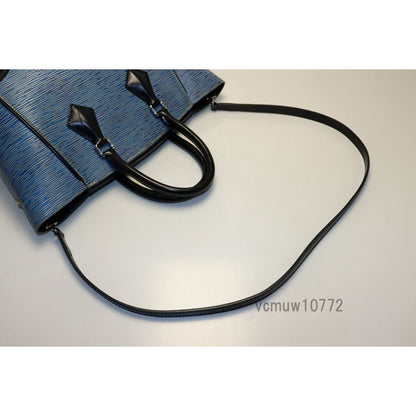 Louis Vuitton Epi Phoenix PM Leather 2-Way Handbag — view 5