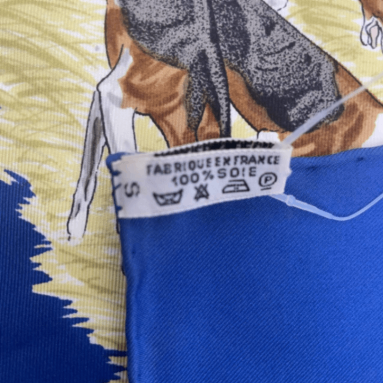 Hermes Carre 90 LE Laisser Courre Hound Blue 100% Silk Scarf