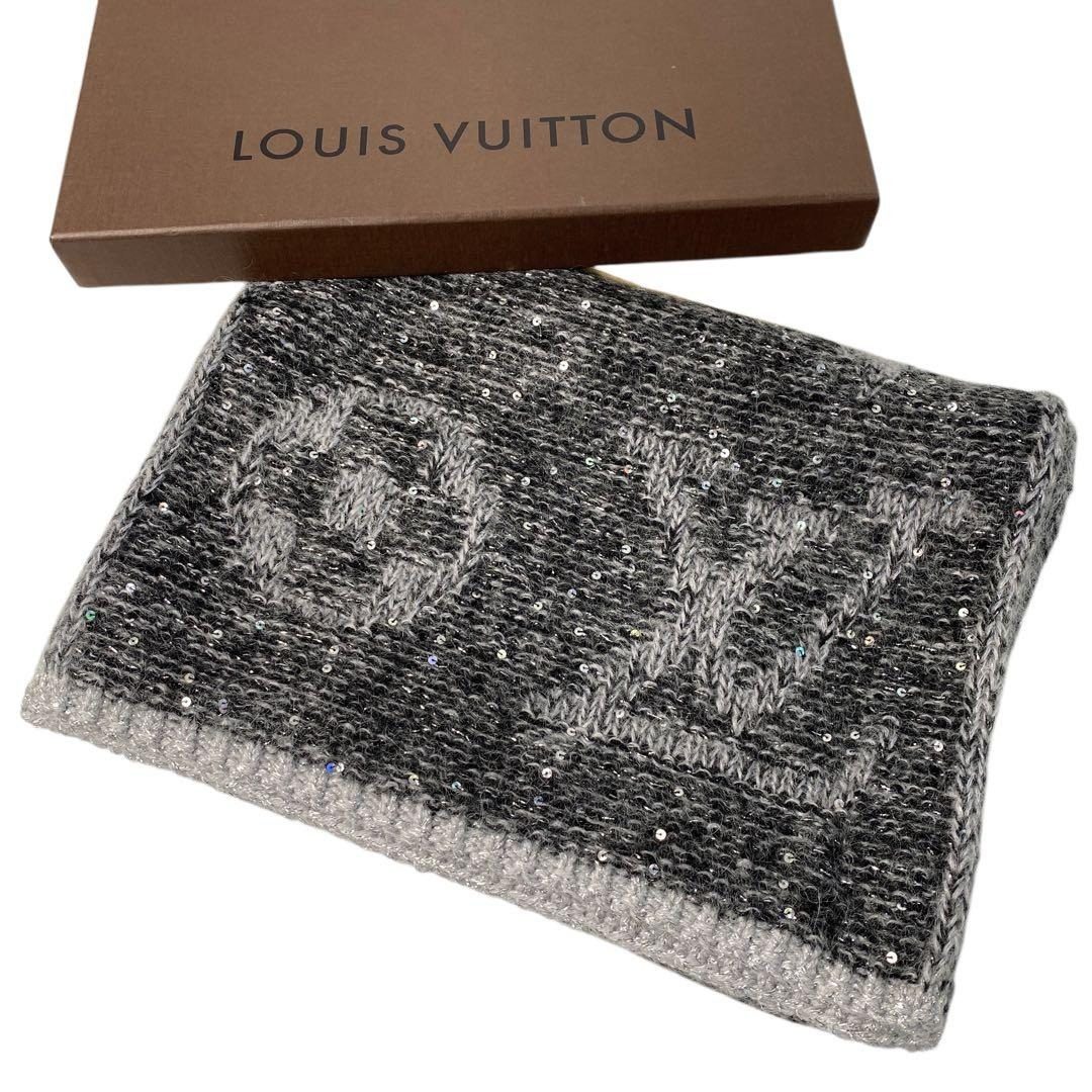 Louis Vuitton Echarpe Monogram Scarf Sequins