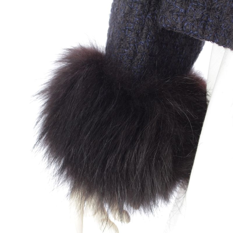 Chanel 00A Wool Nylon Fox Fur Collarless Jacket Outerwear P16217 Navy 44