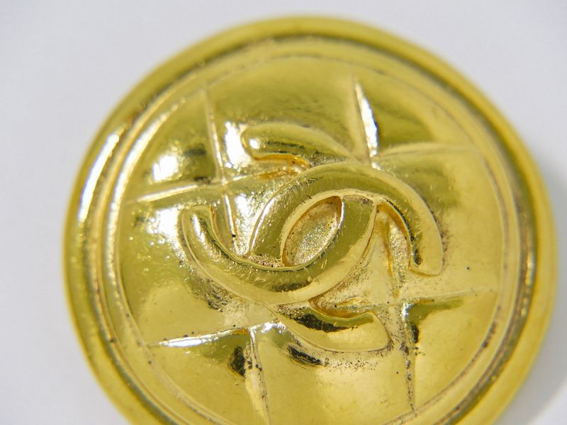 Authentic Chanel Coco Mark Matelasse Brooch GP Gold Plated Matelasse Accessories