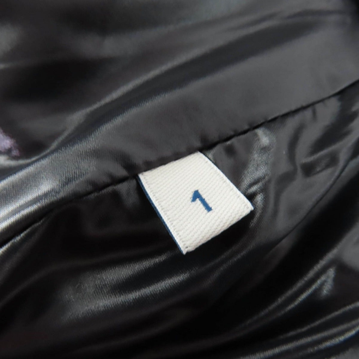 Moncler Grandval Logo Patch with Hood Coat — view 9