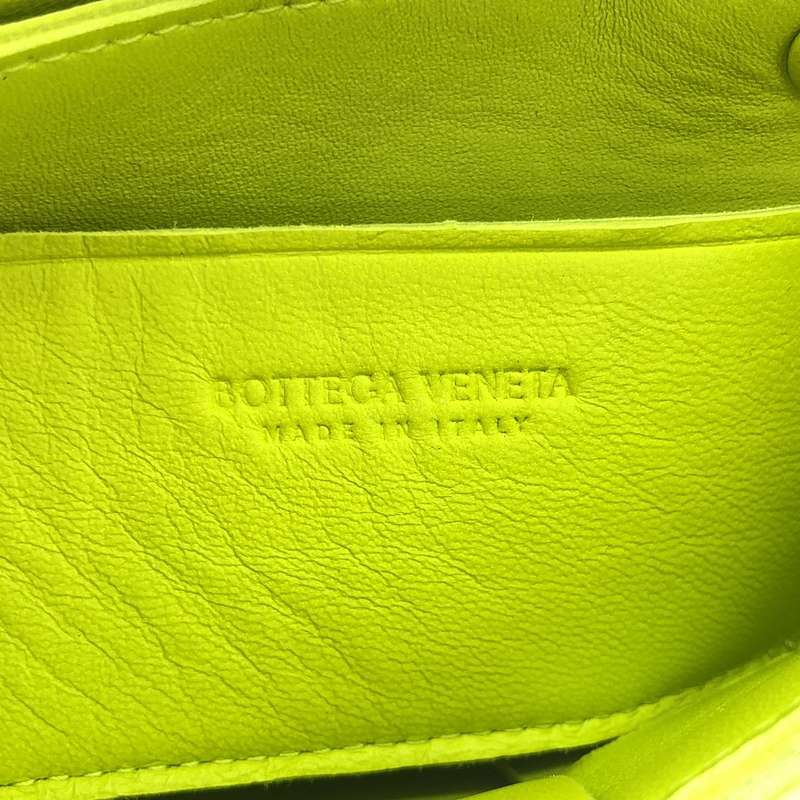 Bottega Veneta - Candy Cassette Cross Body Bag - Light Green - Women