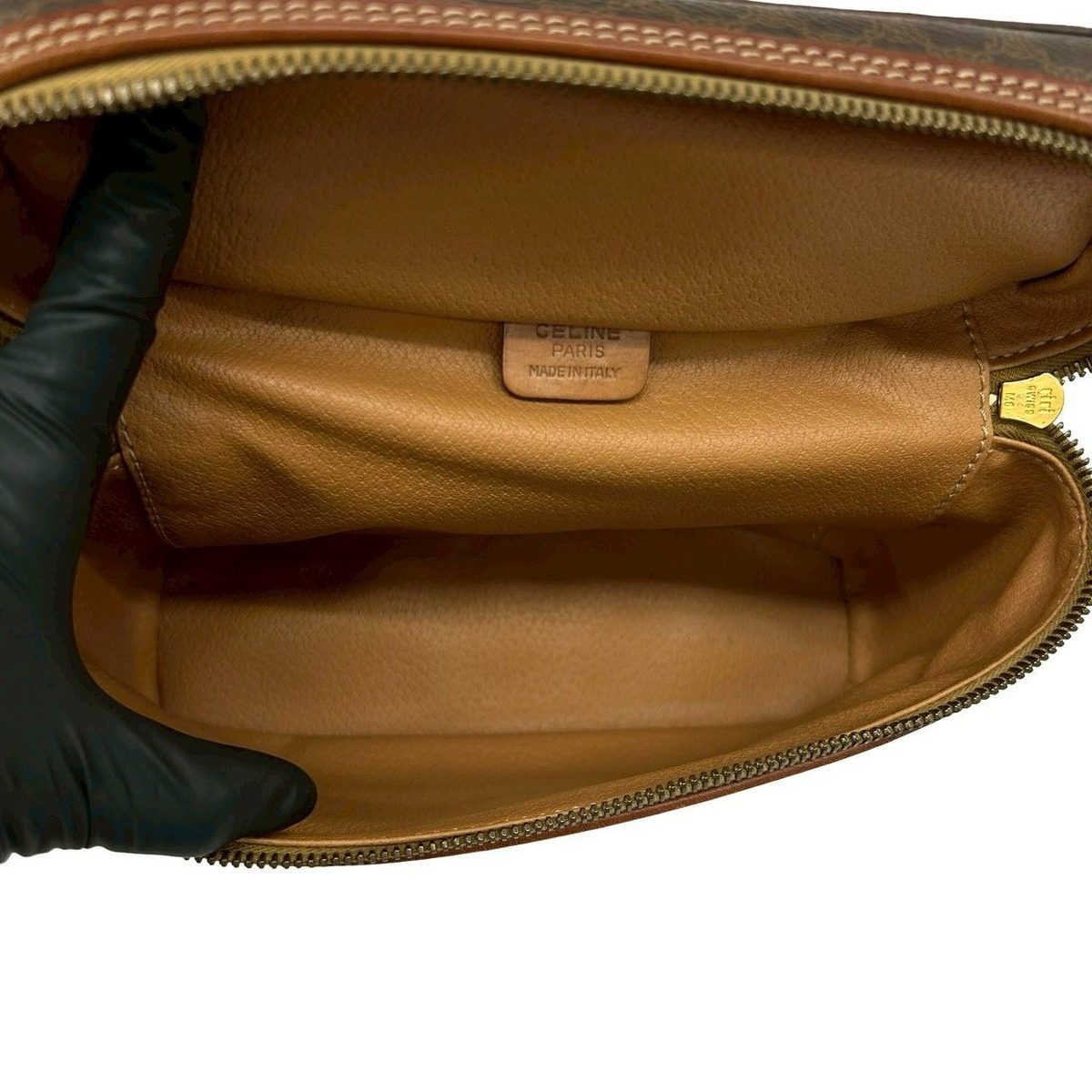 Celine Vintage Macadam Blason Triomphe Pattern Leather Handbag Vanity Bag Brown — view 9
