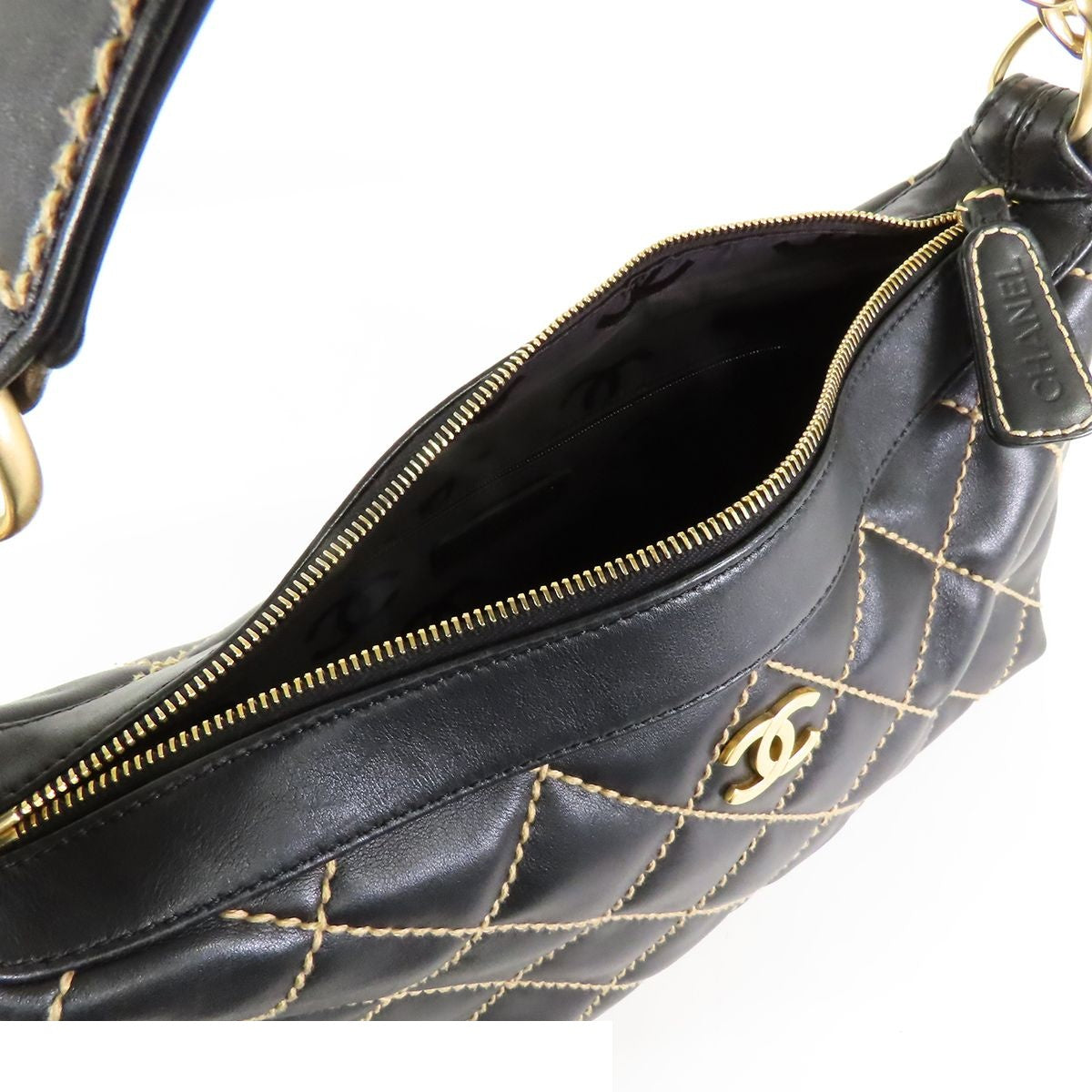 Chanel Wild Stitch Bag Black Gold Leather — view 4