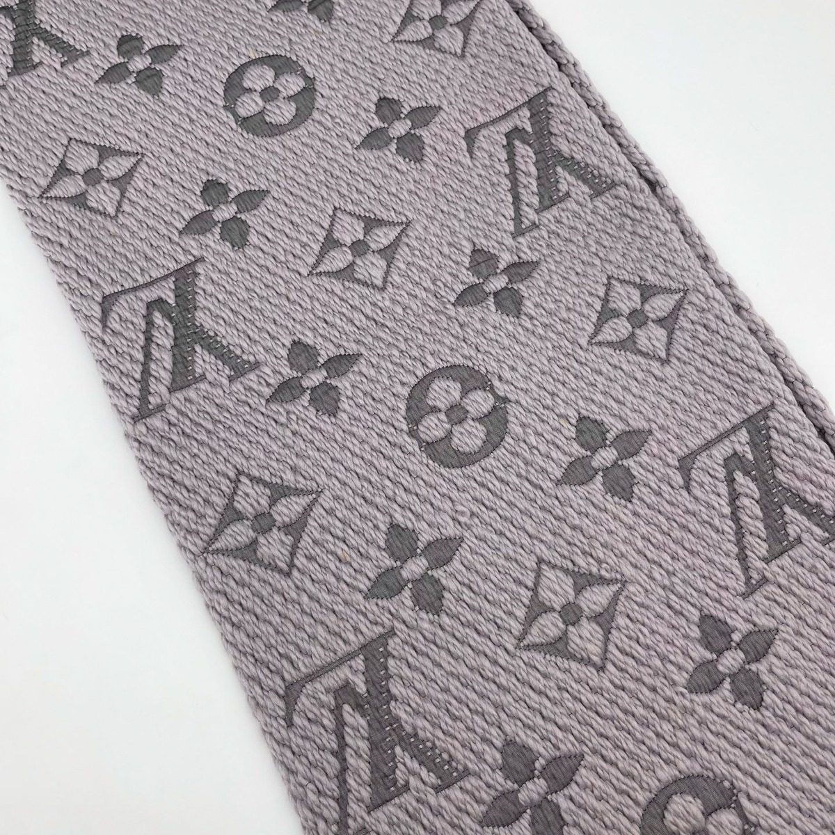 Louis Vuitton Echarpe Logo Mania Scarf Neckwear — view 6