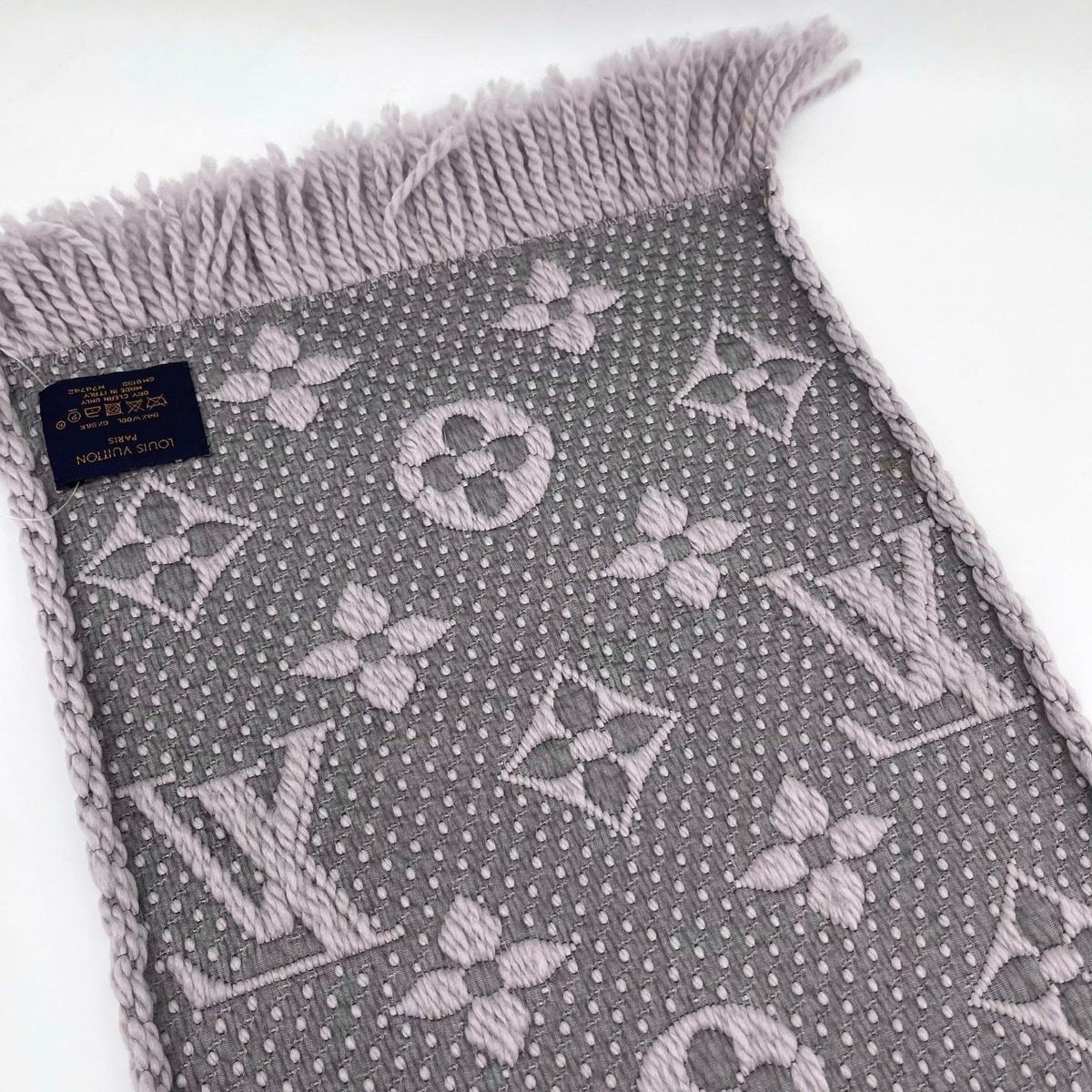 Louis Vuitton Echarpe Logo Mania Scarf Neckwear — view 8