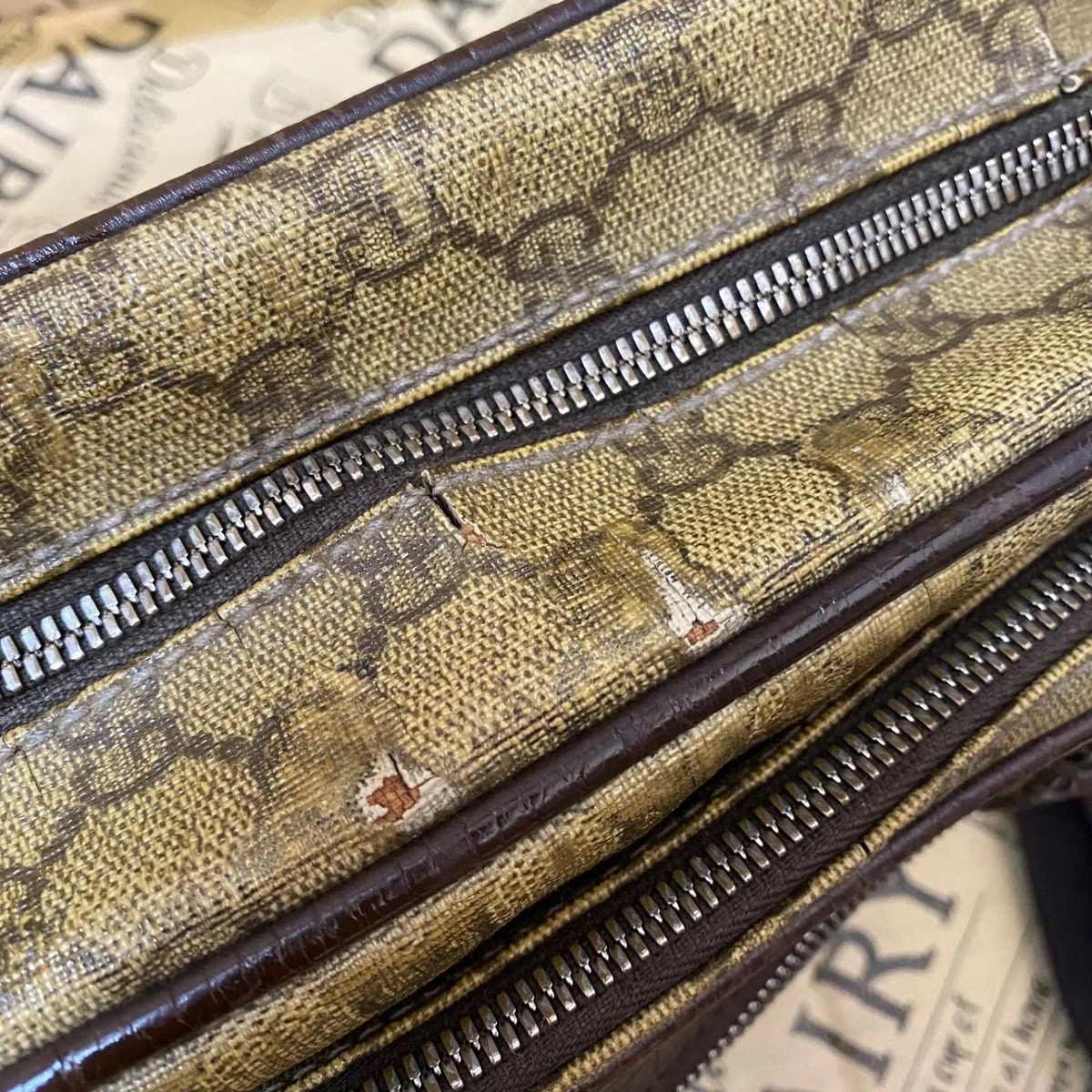 Gucci Shoulder Bag GG Stream Crossbody Travel Commuting School — view 13