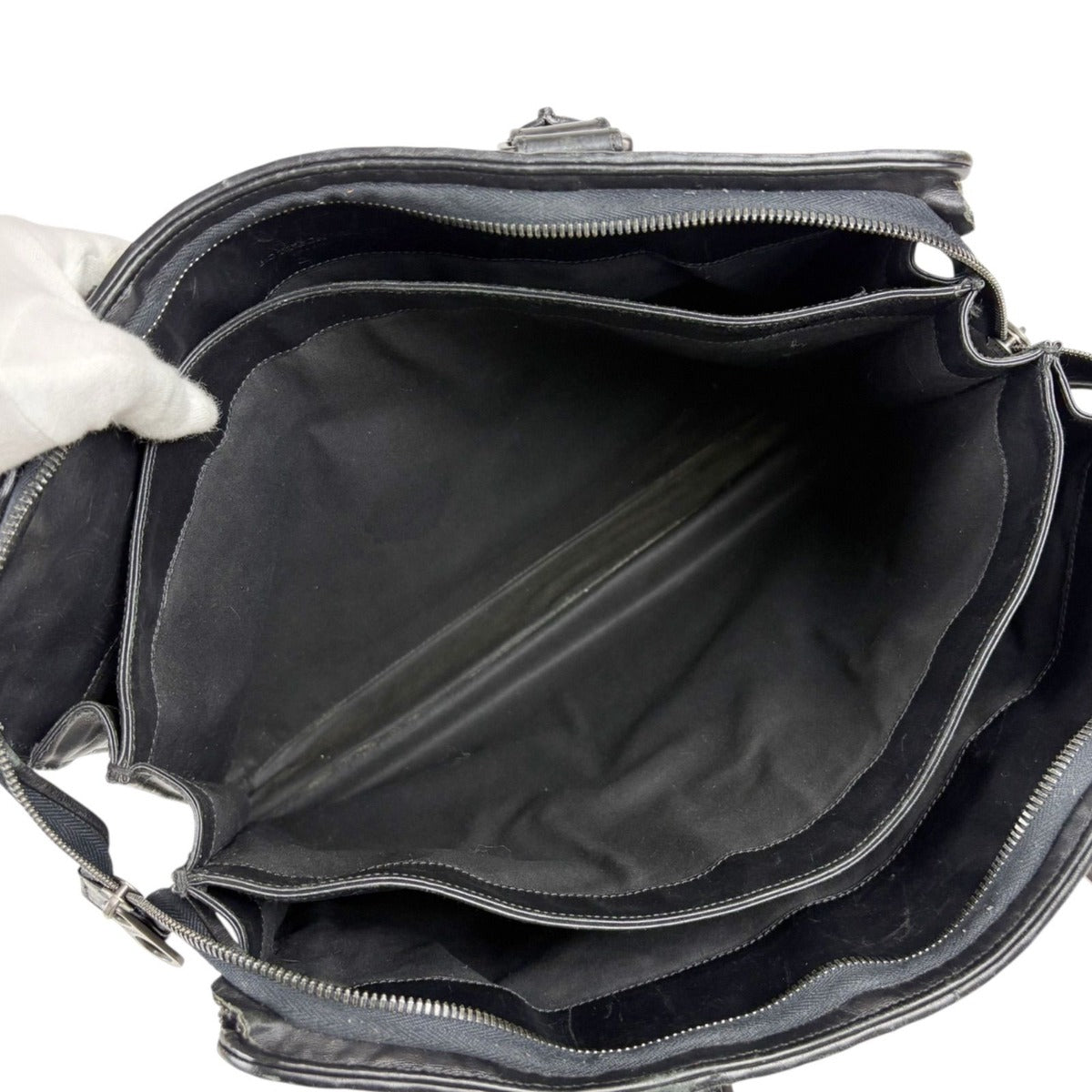 Bottega Veneta Intrecciato Leather Business Briefcase Black — view 9