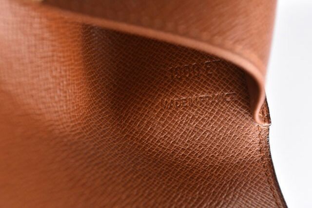 Louis Vuitton Key Case Louis Vuitton 6-ring Key Case Multicles 6 Monogram M62630