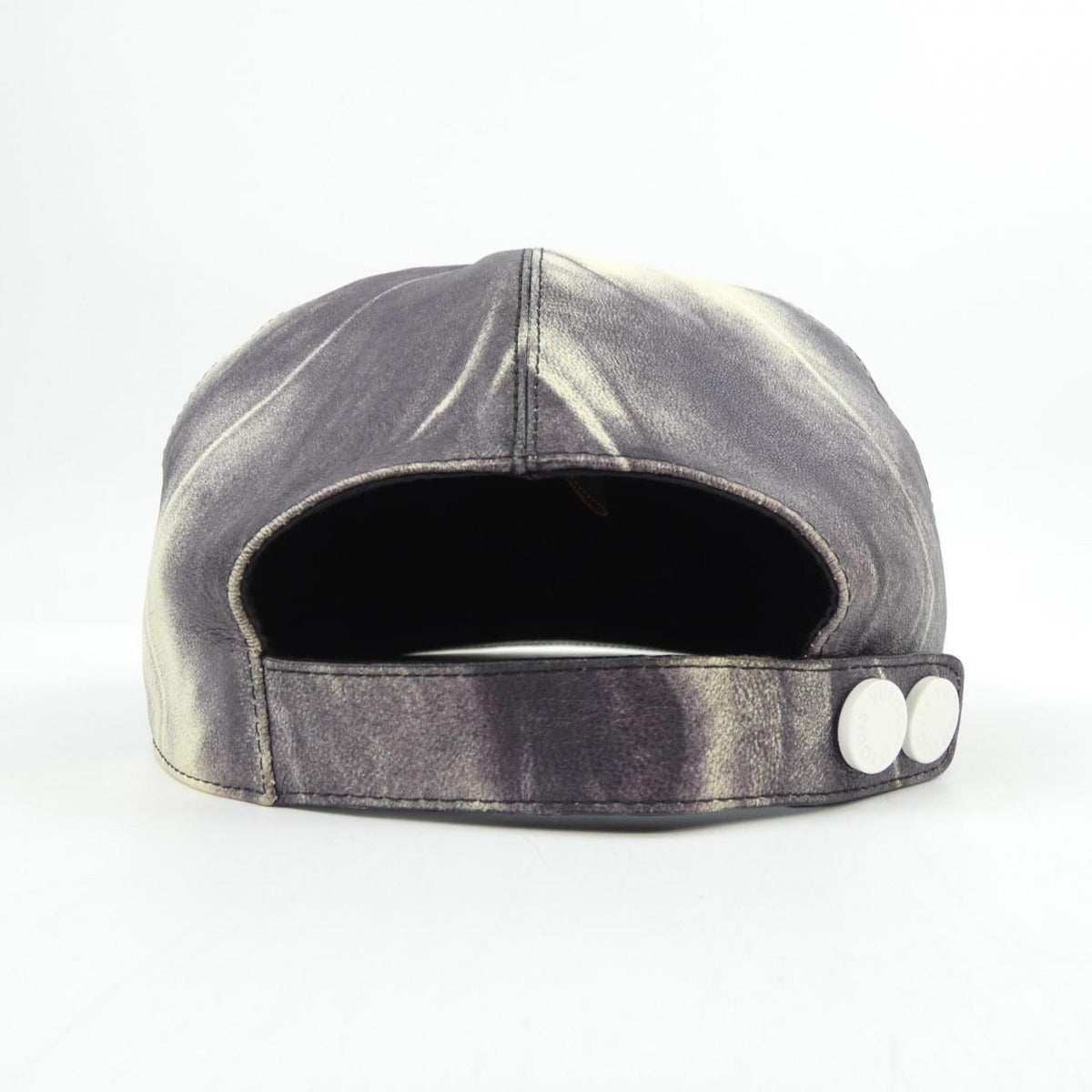 Louis Vuitton Cap Beige Gray — view 4
