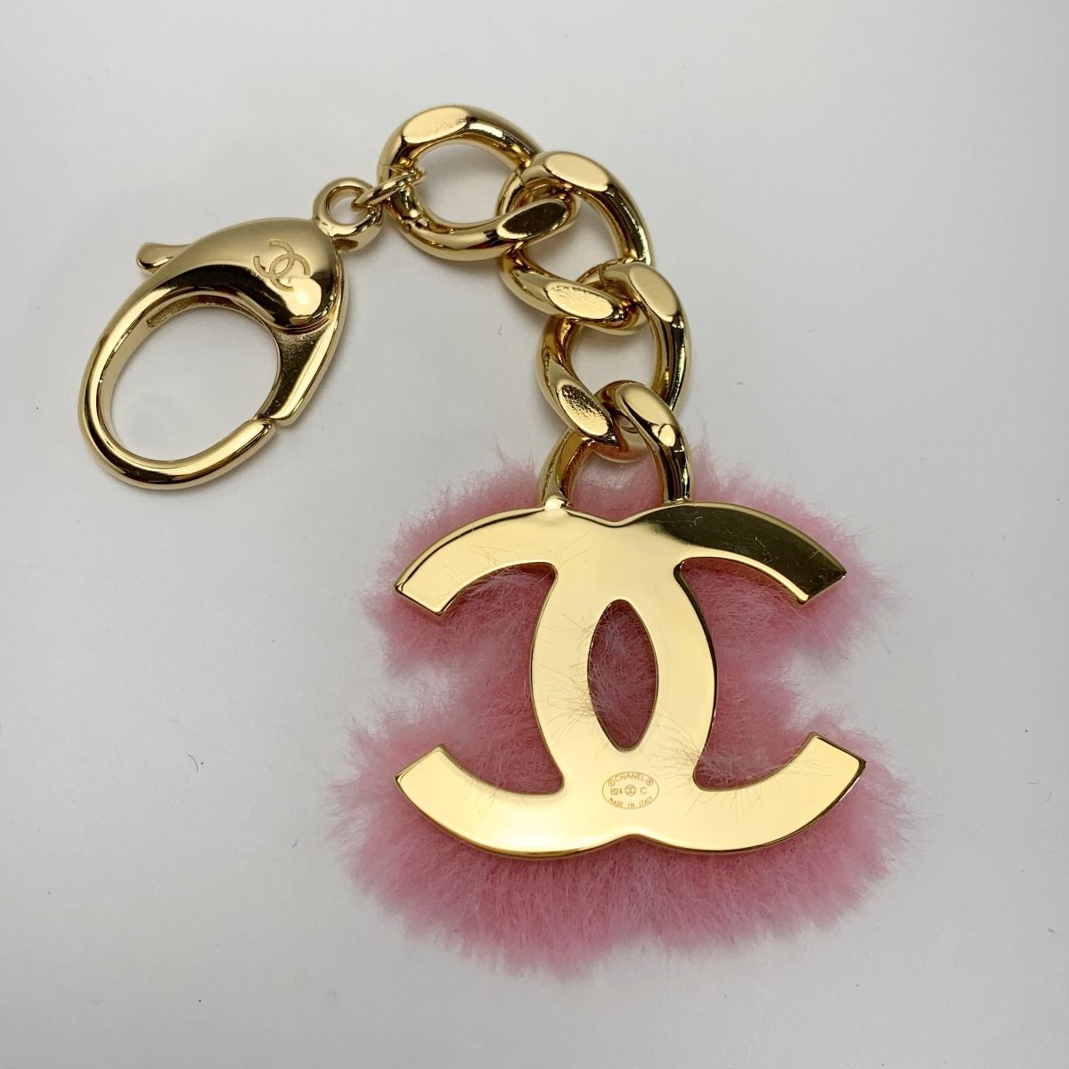 Chanel B24c Coco Mark Pink Fur Key Holder Charm