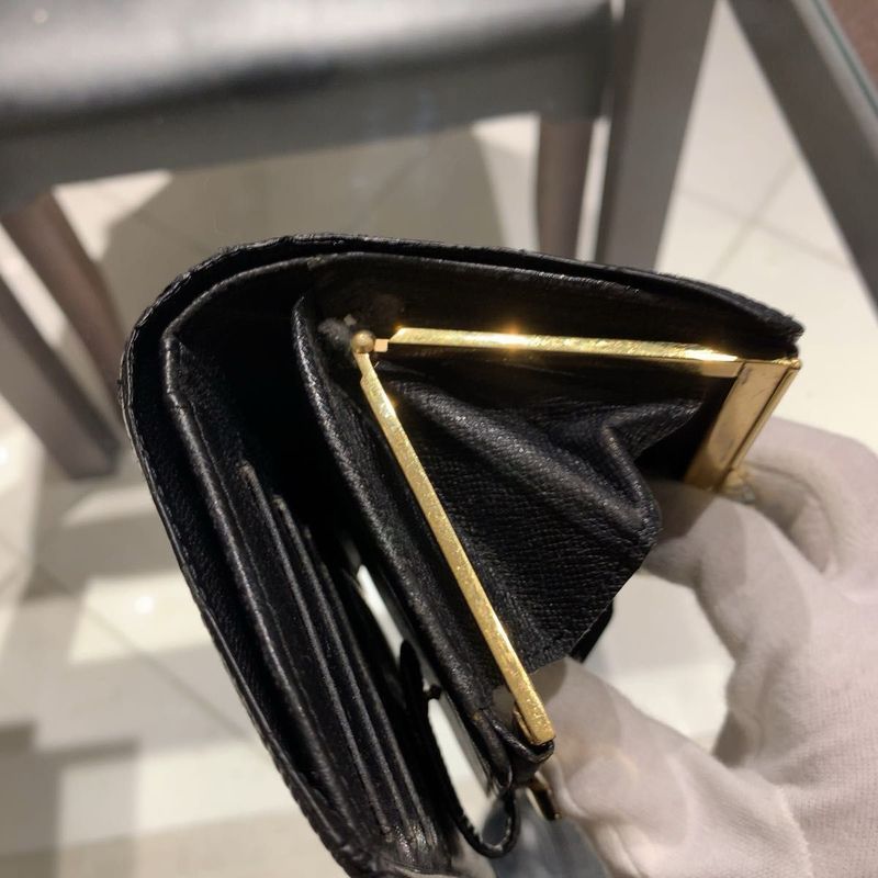 ◎authentic Louis Vuitton Epi Bifold Compact Wallet