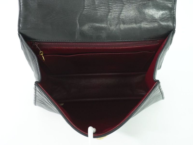 Authentic Chanel Coco Mark Shoulder Bag Pochette Lambskin Leather Black Coco