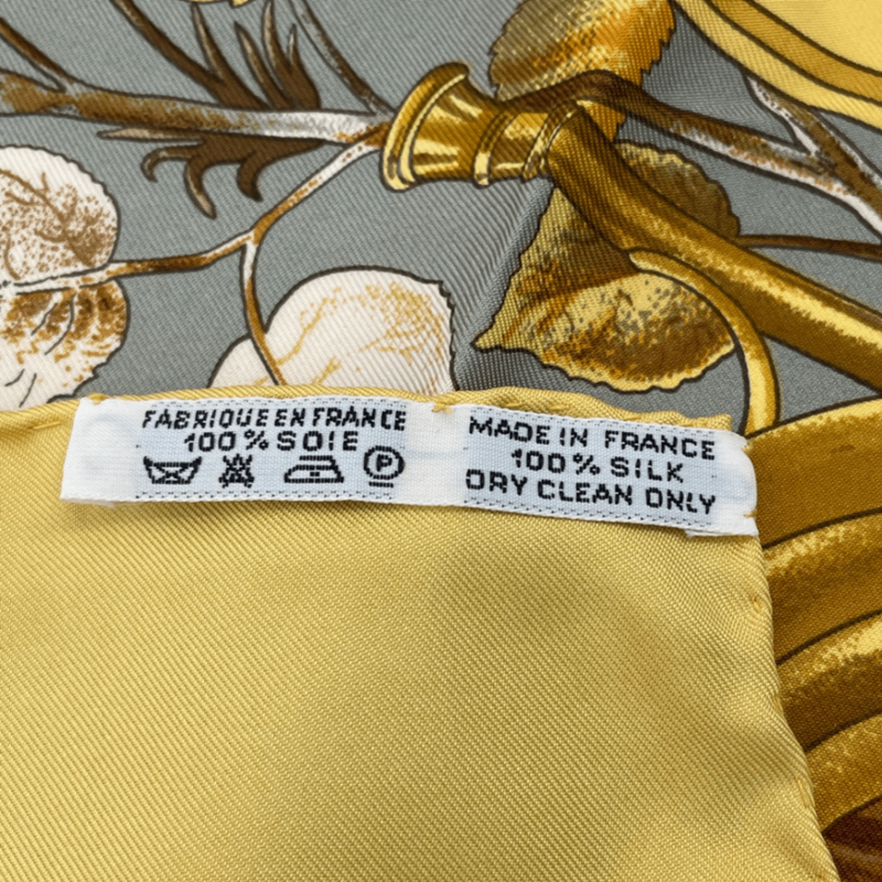 Hermes Carre 90 Chasse Au BOIS Hunting In The Woods Yellow Scarf 100% Silk
