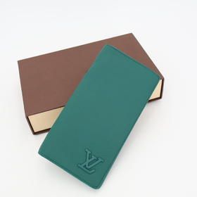 Louis Vuitton Portefeuille Blazer Long Wallet Green