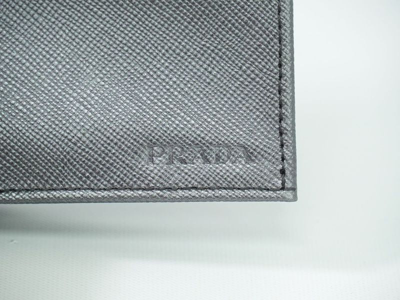 Authentic Prada Saffiano Leather Long Wallet Long Wallet Silver 2m0836 Saffiano