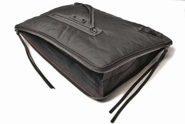 Balenciaga Brand Bag Similar Used Clutch Bag Second Bag Classic Pouch 362967