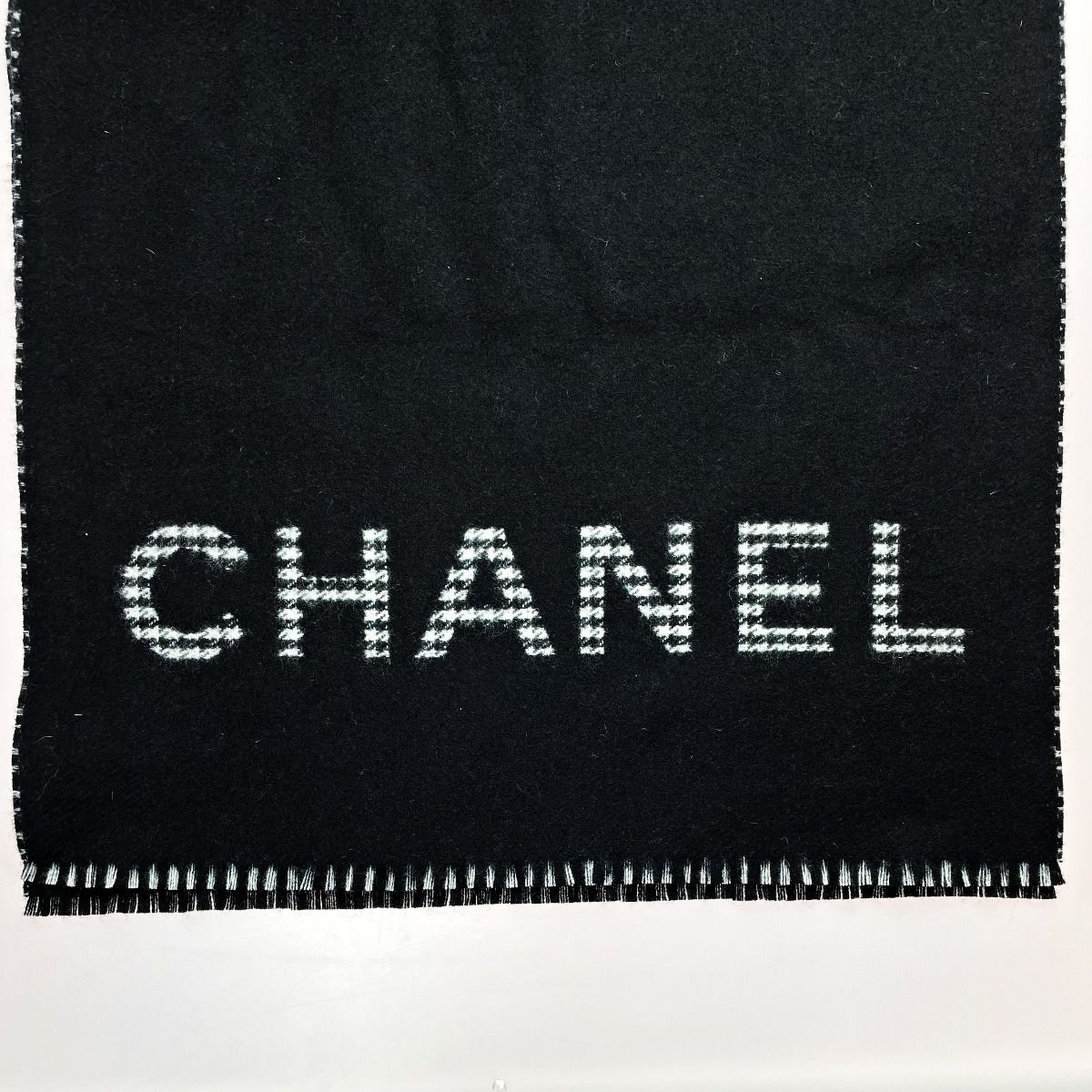 Chanel Stole Black Gingham Check Wool X Cashmere Women's